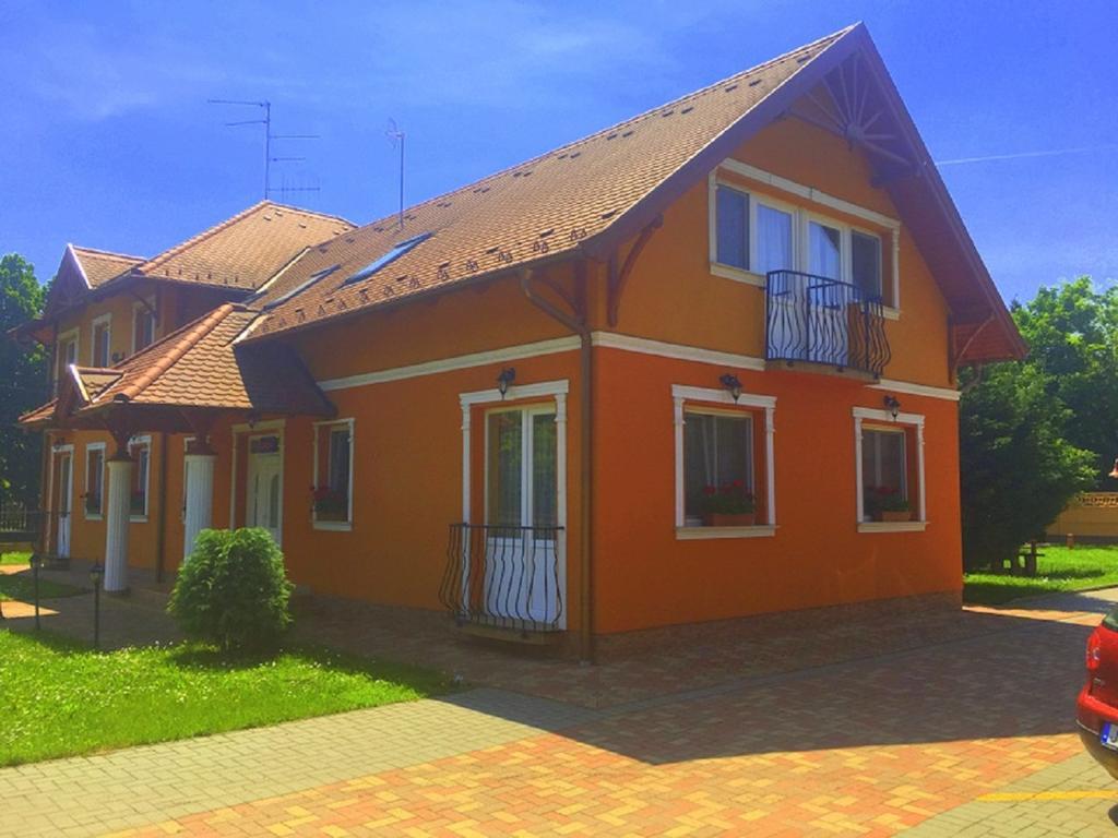 Horváth Vendégház Orosháza Exterior foto